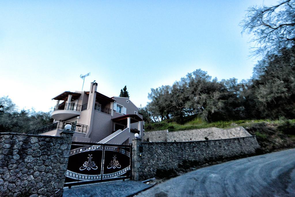 Villa Natalia Kouramádes Exterior foto