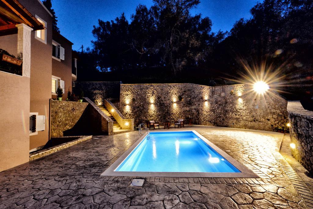 Villa Natalia Kouramádes Exterior foto